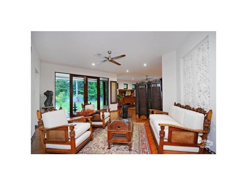 12 Reef Street, Port Douglas QLD 4877