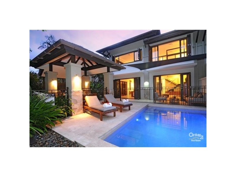 Port Douglas QLD 4877