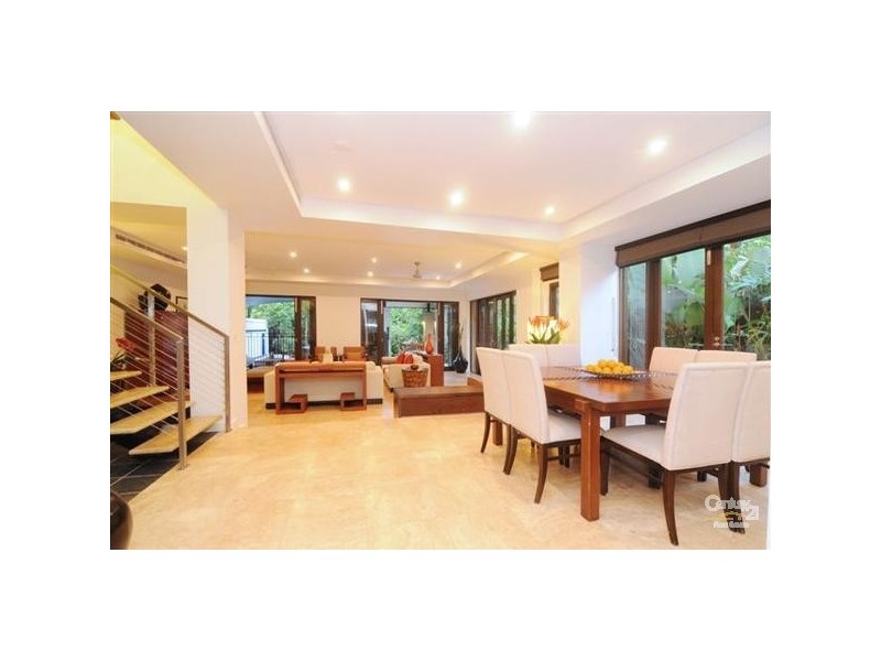 Port Douglas QLD 4877