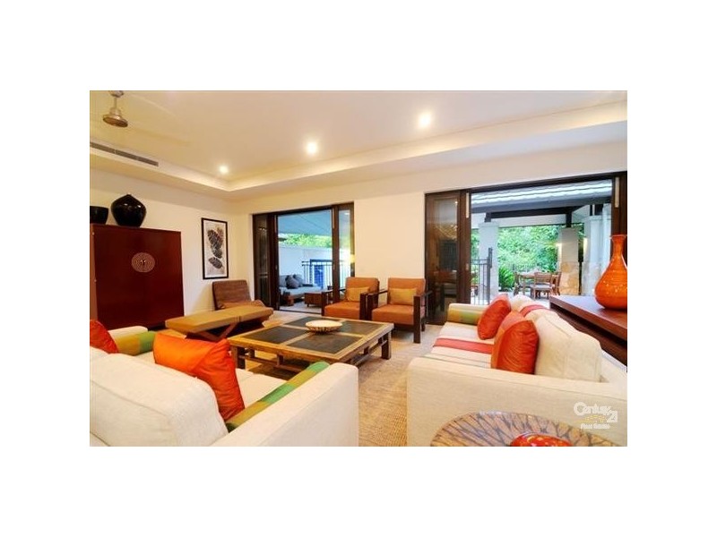 Port Douglas QLD 4877