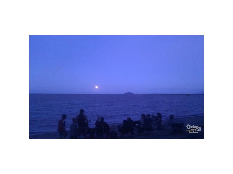 Cooya Beach QLD 4873