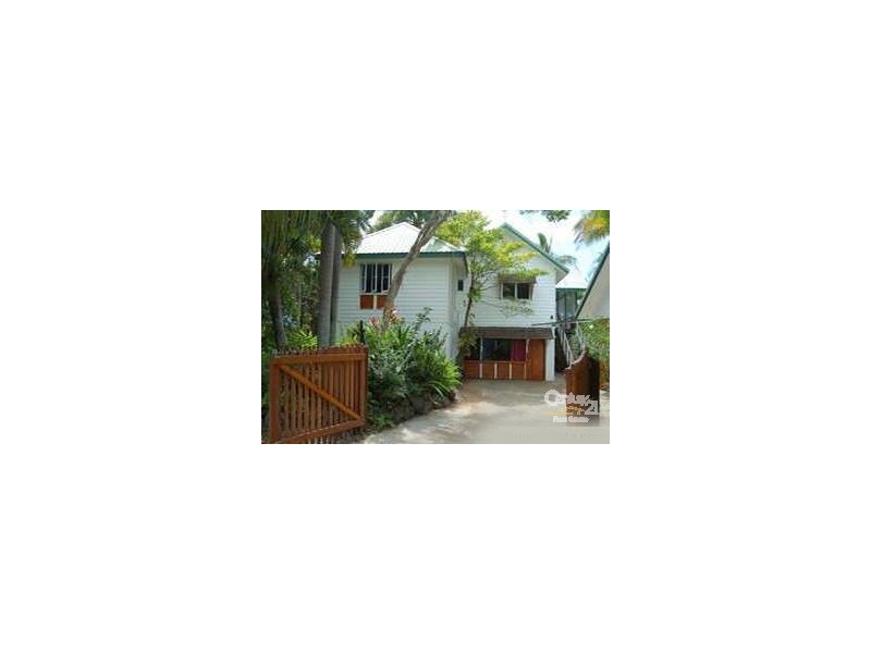 Port Douglas QLD 4877