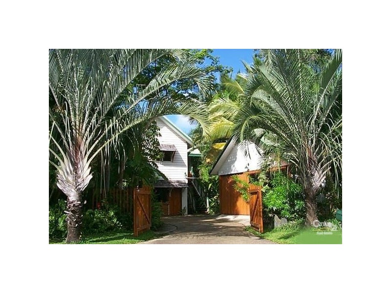 Port Douglas QLD 4877