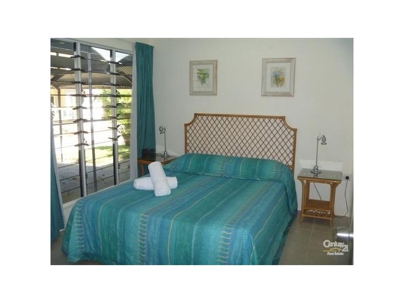 Port Douglas QLD 4877