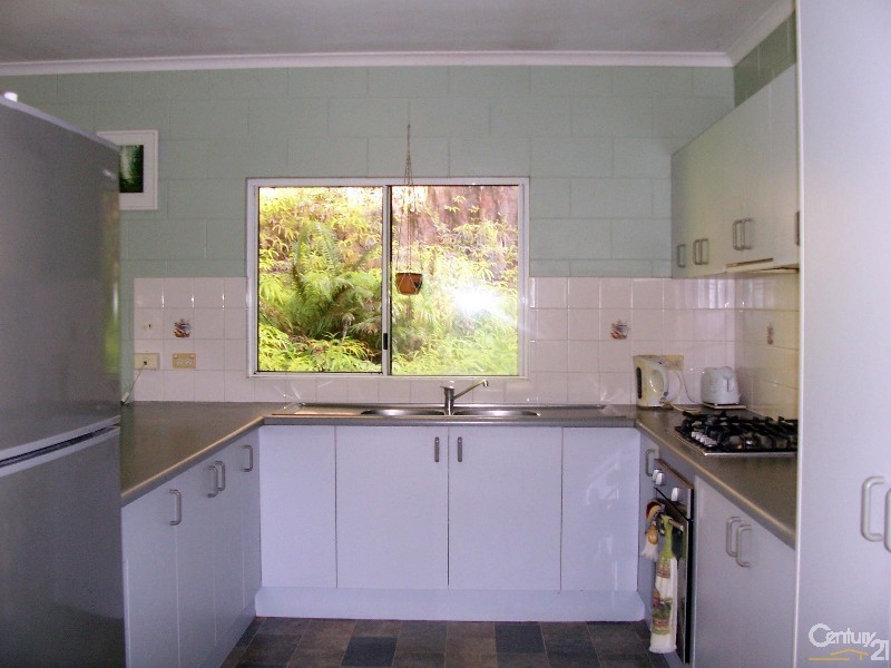 114 Kahana Road, Whyanbeel QLD 4873