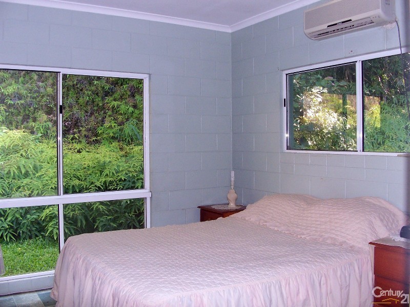 114 Kahana Road, Whyanbeel QLD 4873