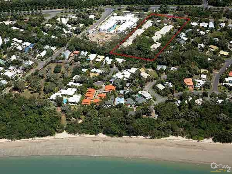 Port Douglas QLD 4877