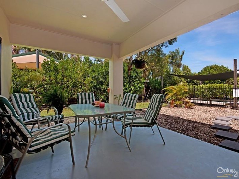 19 Shalom Close, Cooya Beach QLD 4873