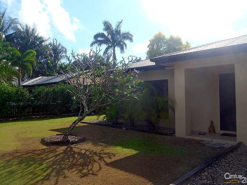 19 Shalom Close, Cooya Beach QLD 4873