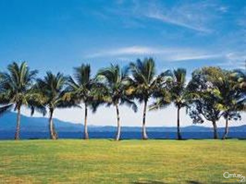 Port Douglas QLD 4877