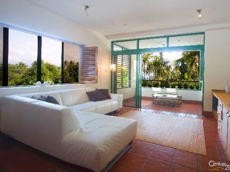 Port Douglas QLD 4877