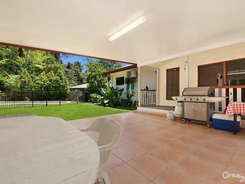22 White Oak Drive, Mossman QLD 4873