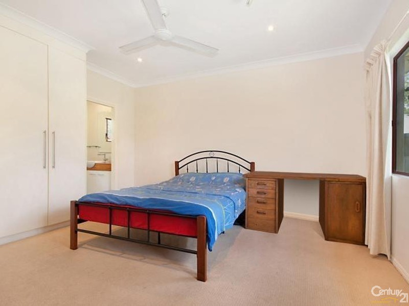 22 White Oak Drive, Mossman QLD 4873