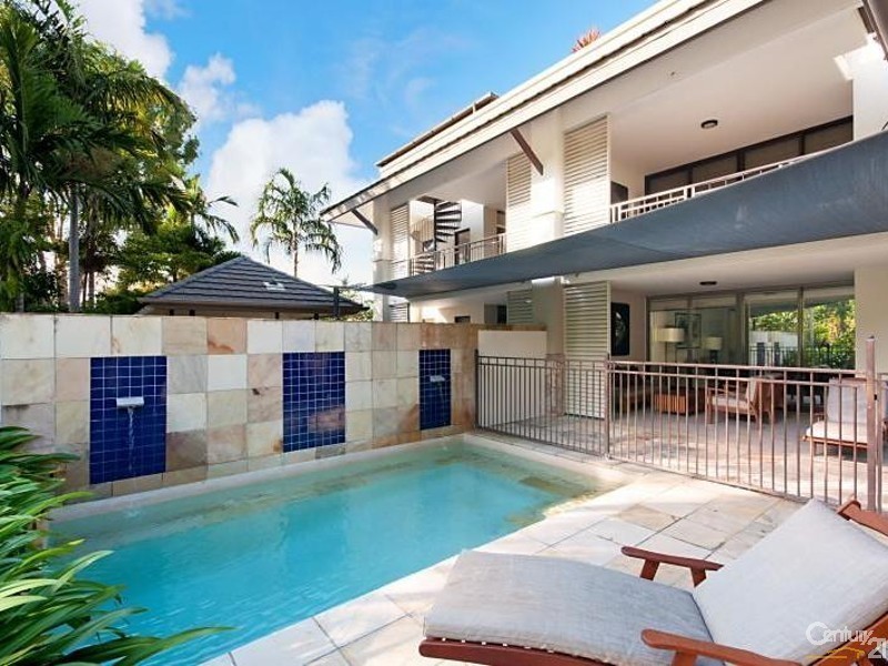 Port Douglas QLD 4877