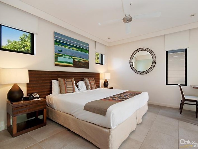 Port Douglas QLD 4877