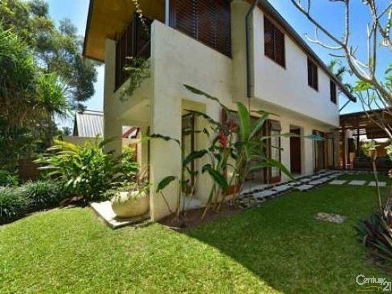 Port Douglas QLD 4877