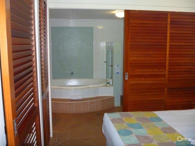 Port Douglas QLD 4877