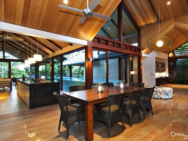 5 Beachfront Mirage, Port Douglas QLD 4877