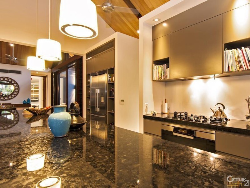 5 Beachfront Mirage, Port Douglas QLD 4877