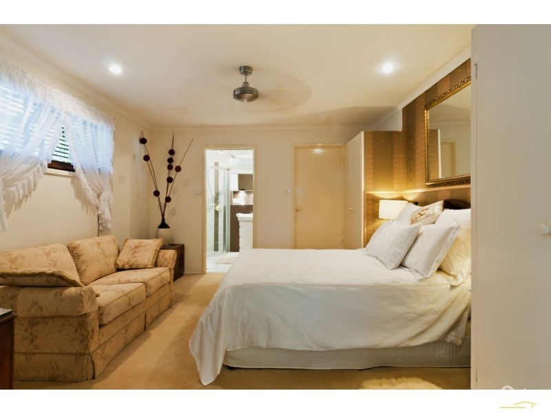 2/6  Nautilus Street, Port Douglas QLD 4877