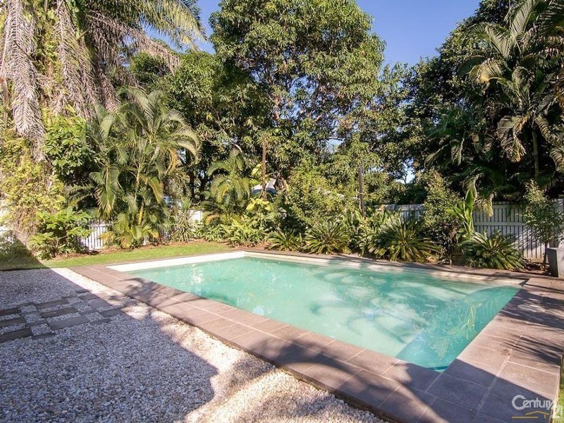 1 Cyril Close, Newell QLD 4873