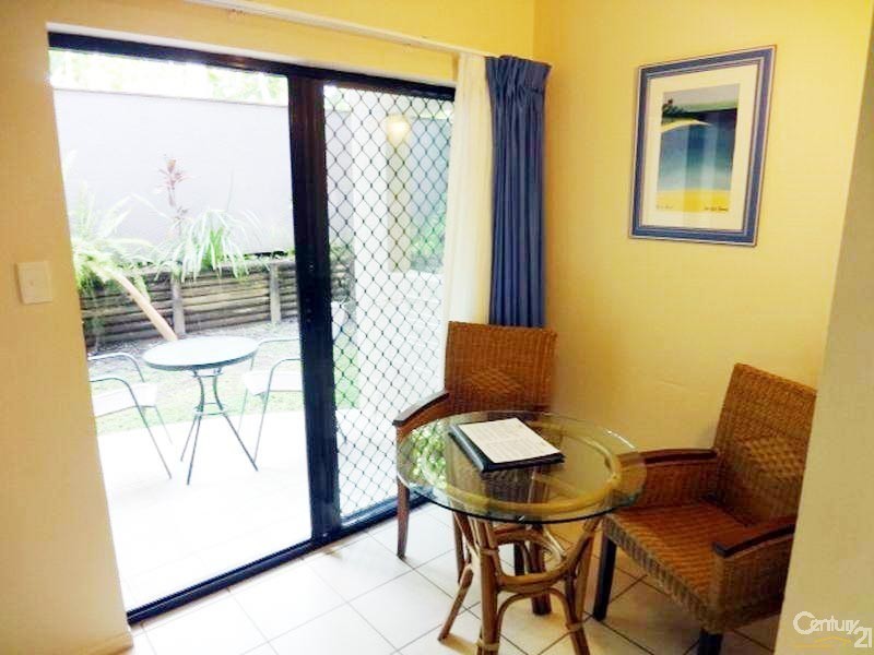 Port Douglas QLD 4877