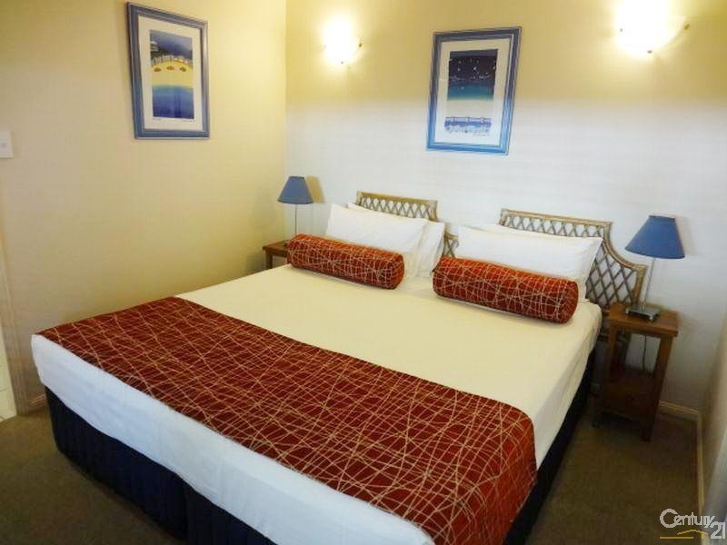 Port Douglas QLD 4877