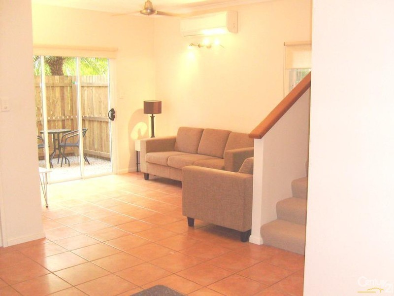 1/5  Osprey Close, Port Douglas QLD 4877