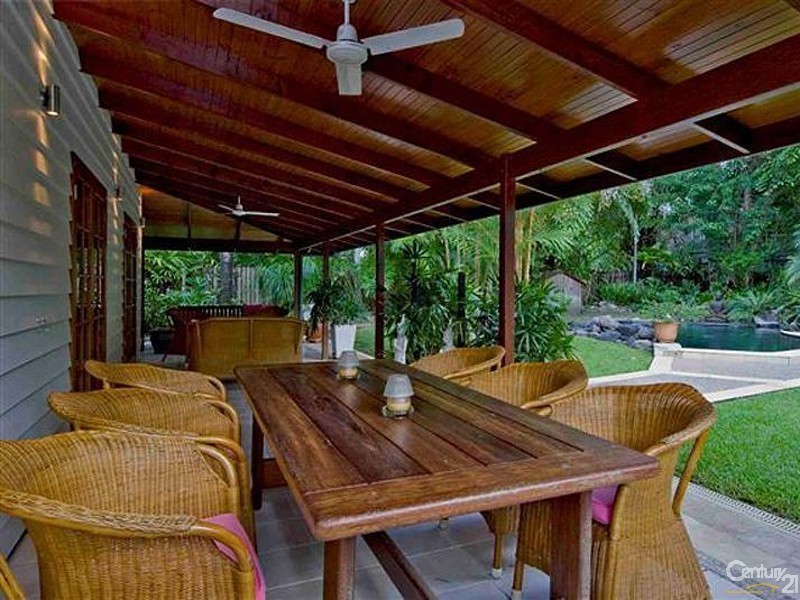 17 Coral Drive, Port Douglas QLD 4877