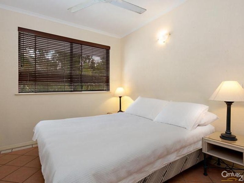 Port Douglas QLD 4877