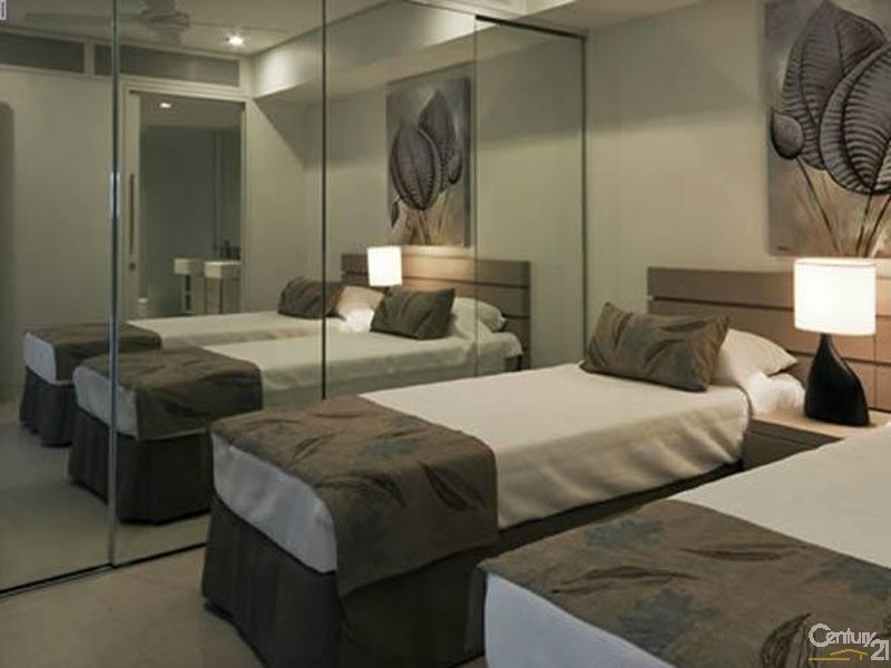 Port Douglas QLD 4877