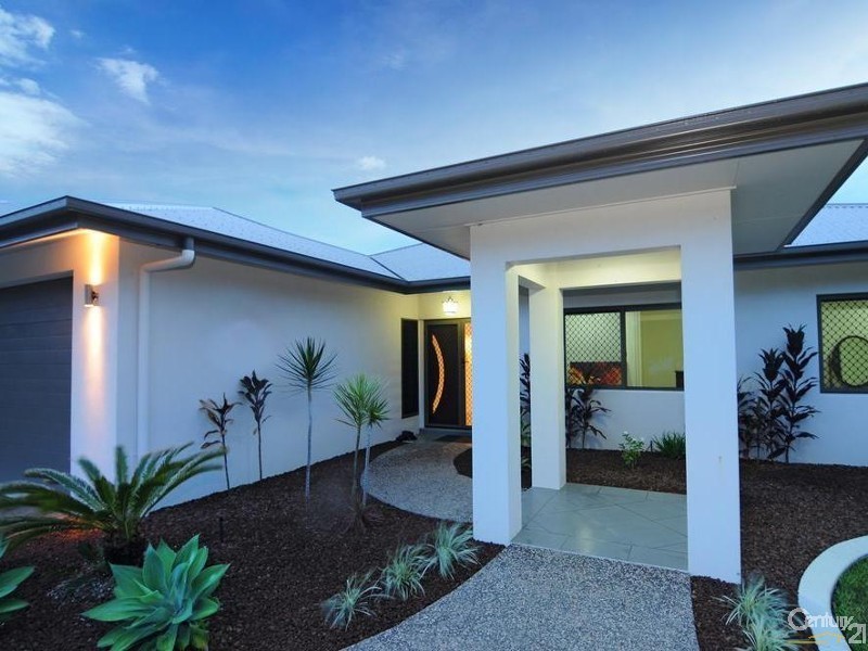 Port Douglas QLD 4877