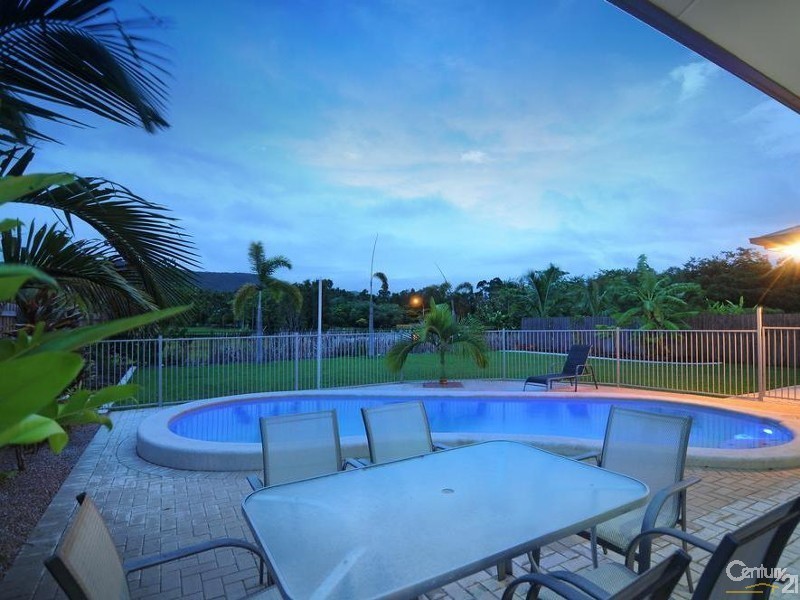 Port Douglas QLD 4877