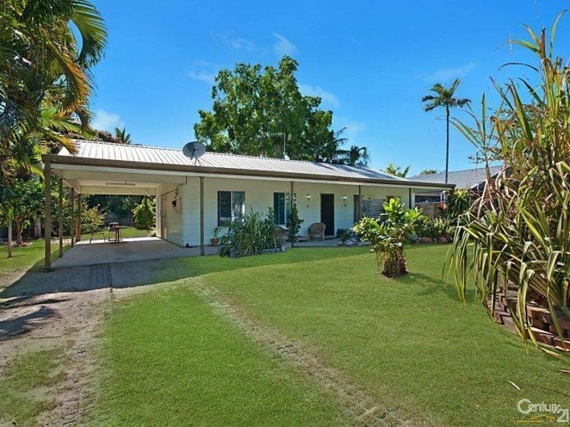 17 Limpet Ave, Port Douglas QLD 4877