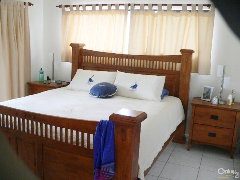 2 Shalom Close, Cooya Beach QLD 4873