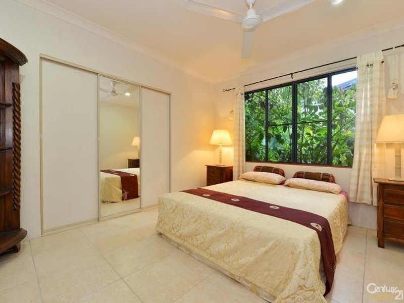 4 Kalu Close, Cooya Beach QLD 4873