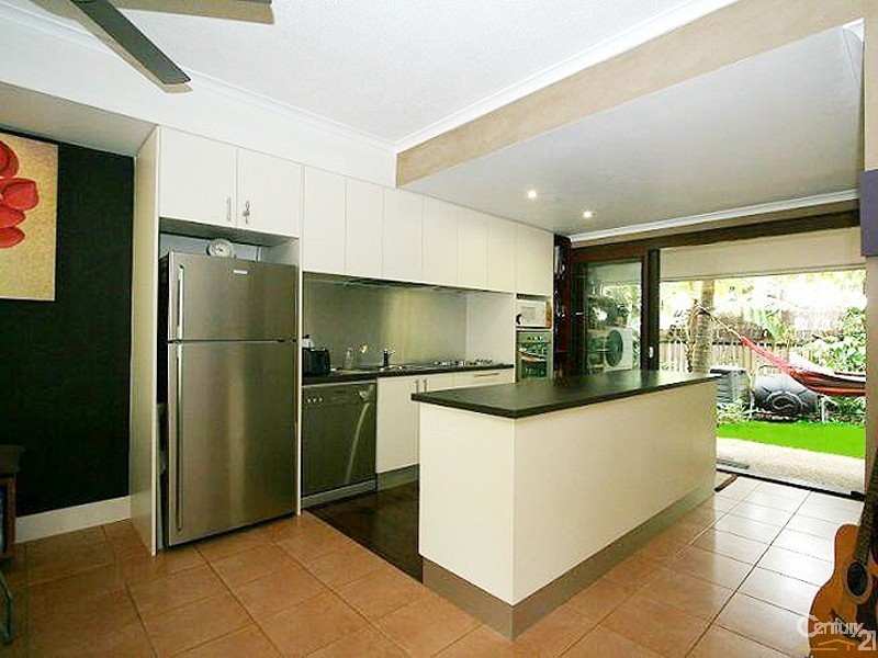 2/3  Morning Close, Port Douglas QLD 4877