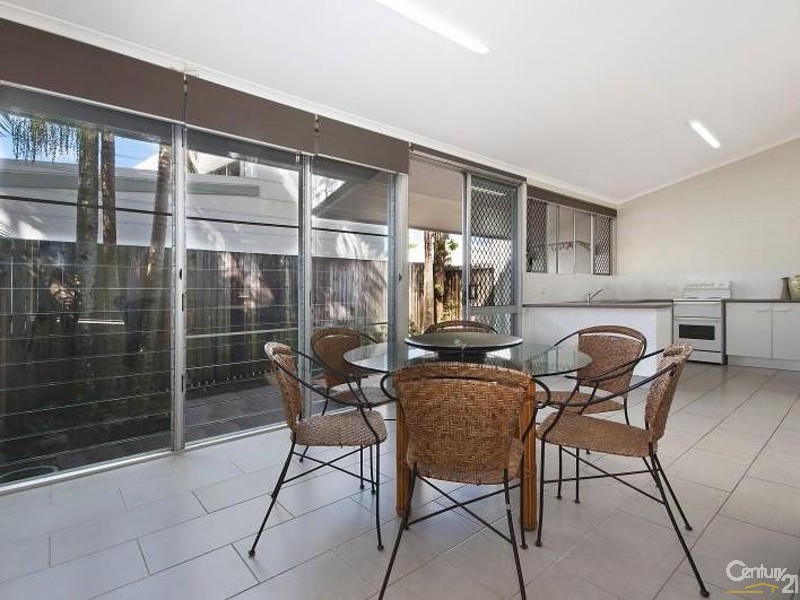 Port Douglas QLD 4877