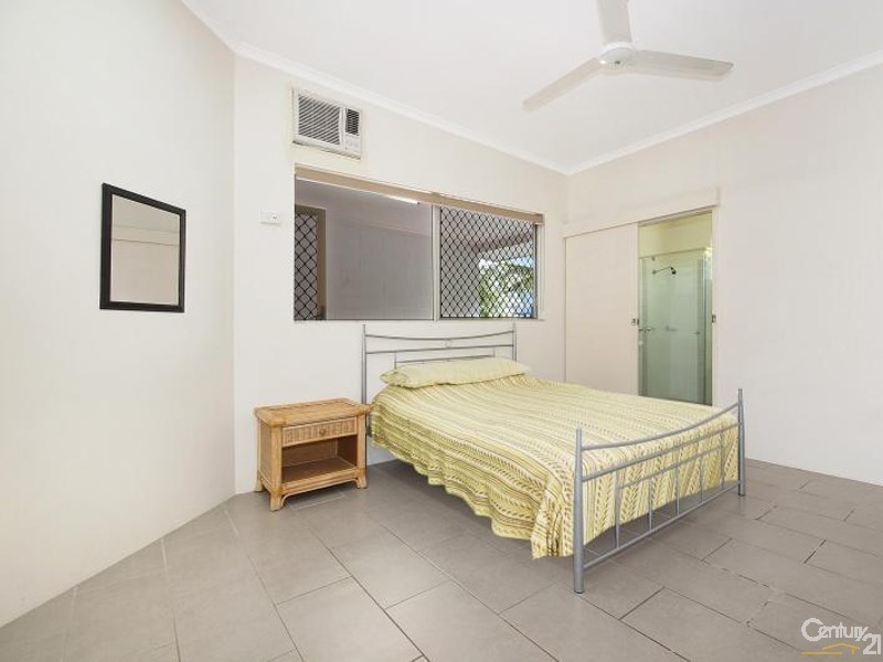 Port Douglas QLD 4877