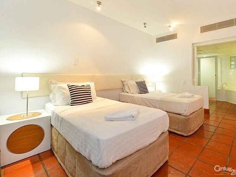 Port Douglas QLD 4877