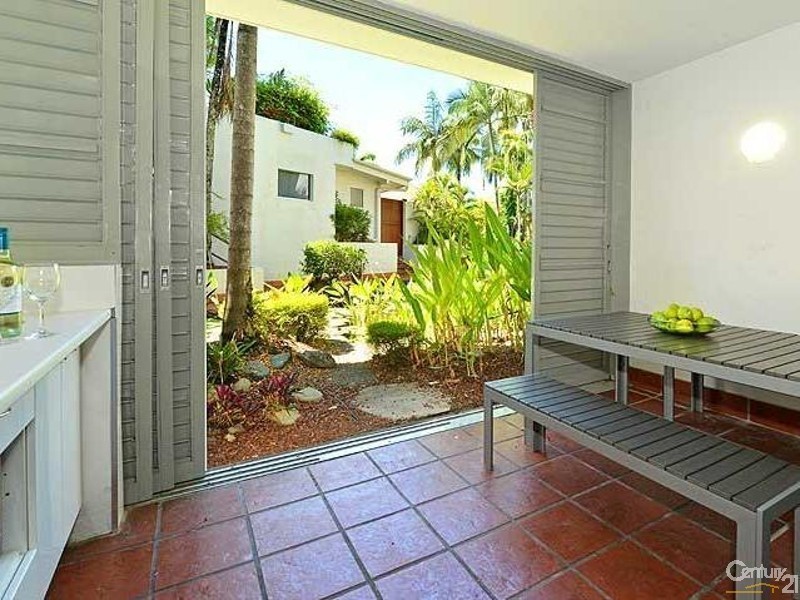 Port Douglas QLD 4877