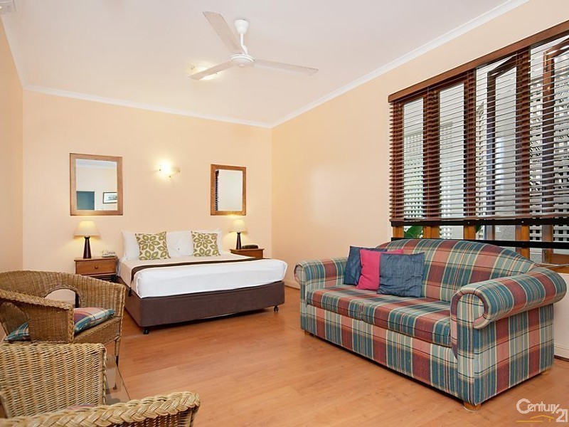Port Douglas QLD 4877