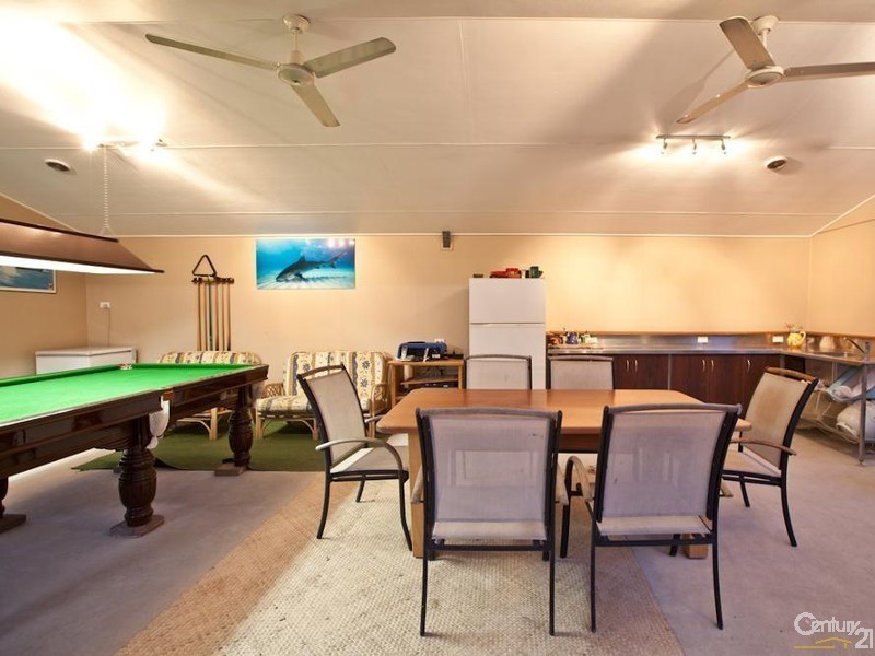 17 Pecten Avenue, Port Douglas QLD 4877