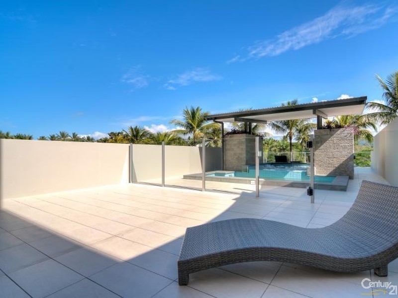 207/56 Macrossan Street, Port Douglas QLD 4877