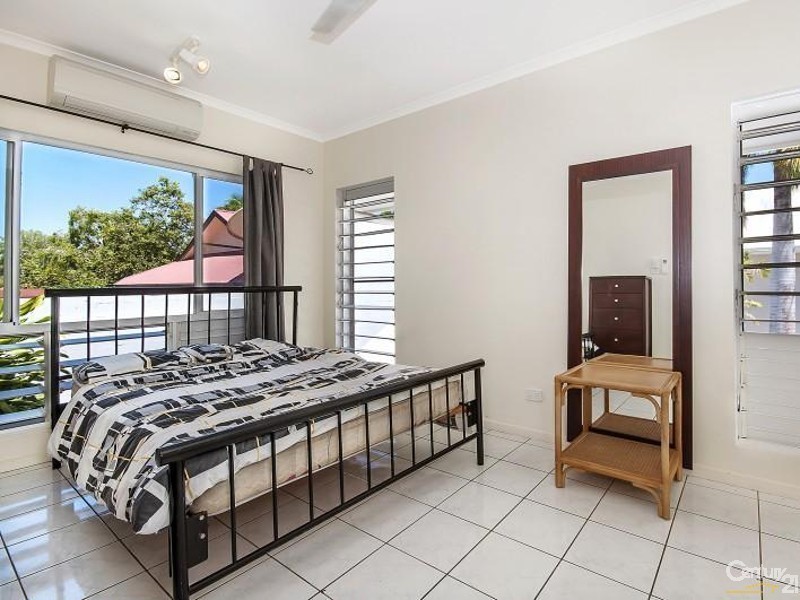 Port Douglas QLD 4877