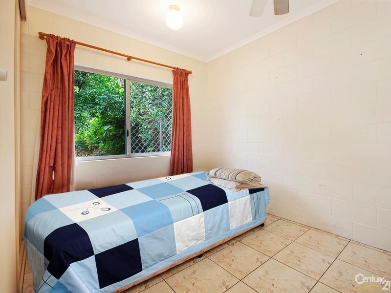 131 Bougainvilia Street, Cooya Beach QLD 4873