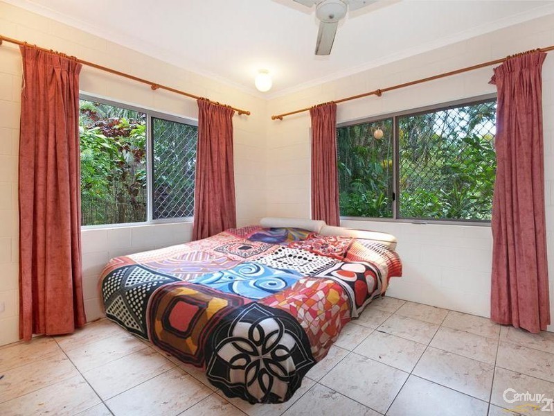 131 Bougainvilia Street, Cooya Beach QLD 4873