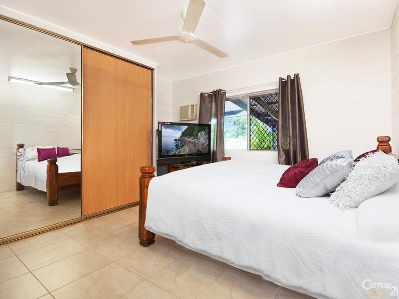 3 Palm Street, Cooya Beach QLD 4873