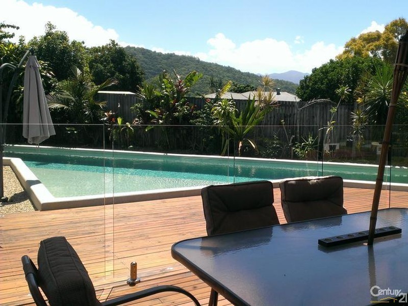 24 Ocean Avenue, Cooya Beach QLD 4873