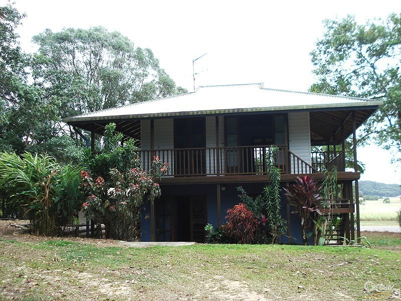 40 Whiteley Road, Miallo QLD 4873